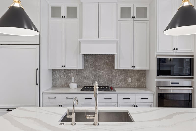 935 Lake St E #309, Wayzata, MN 55391