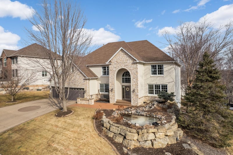 3852 Big Timber Trl, Eagan, MN 55123