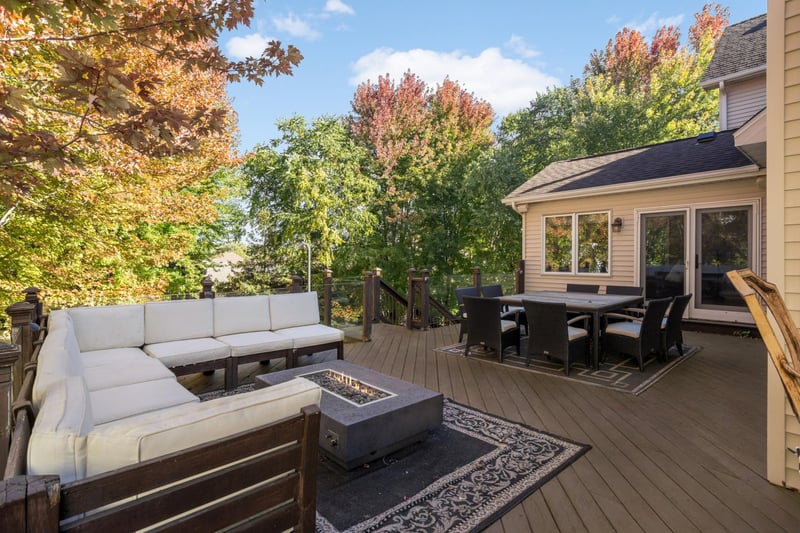3852 Big Timber Trl, Eagan, MN 55123