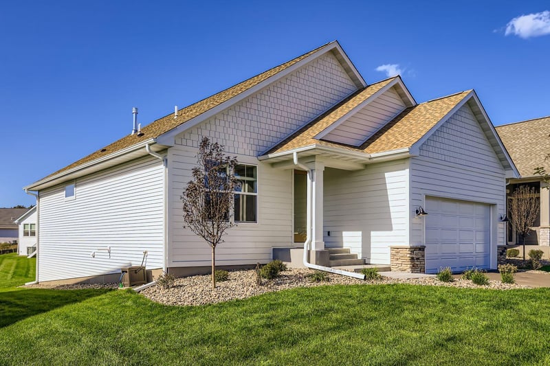 4873 127th Cir NE, Blaine, MN 55449