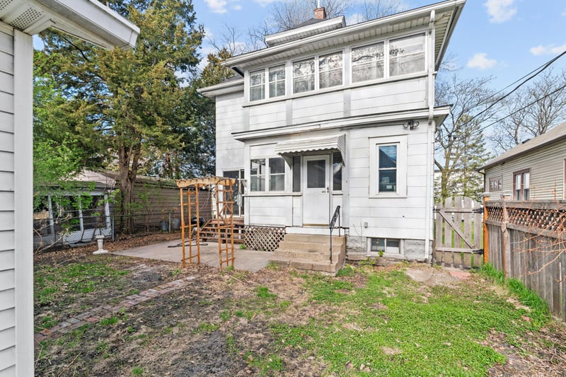 343 Garfield St NE, Minneapolis, MN 55413