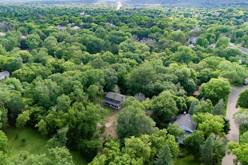 15432 Highwood Dr, Minnetonka, MN 55345