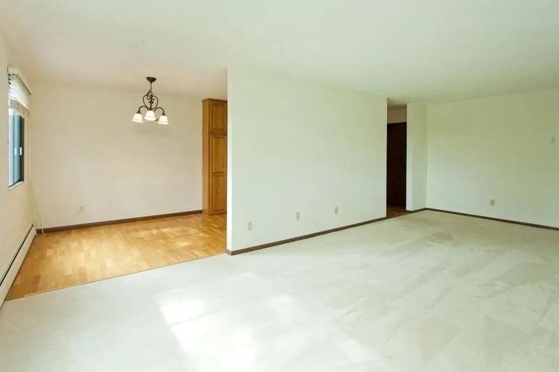 4101 Parklawn Ave #310, Edina, MN 55435