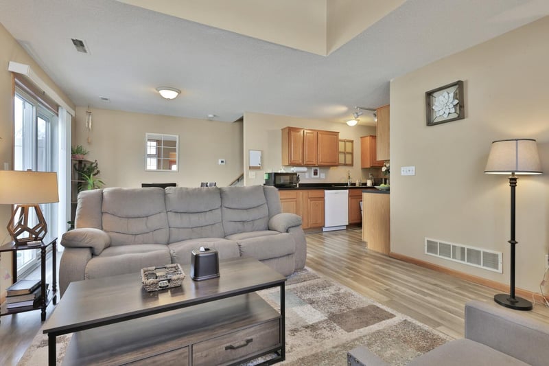 14881 58th St N #4D, Stillwater, MN 55082
