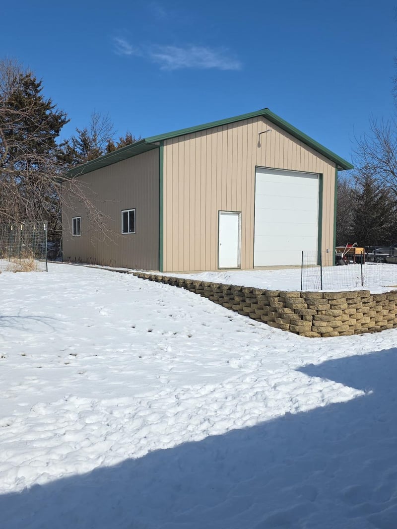 5250 121st Ave NE, Spicer, MN 56288