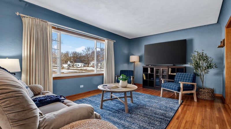 3403 Valmont Ave, Altoona, WI 54720