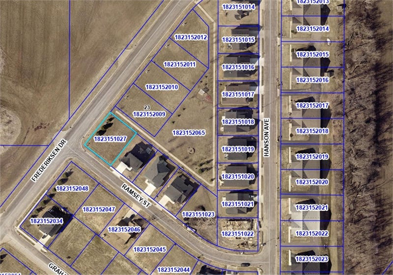 3236 Ramsey St, Faribault, MN 55021