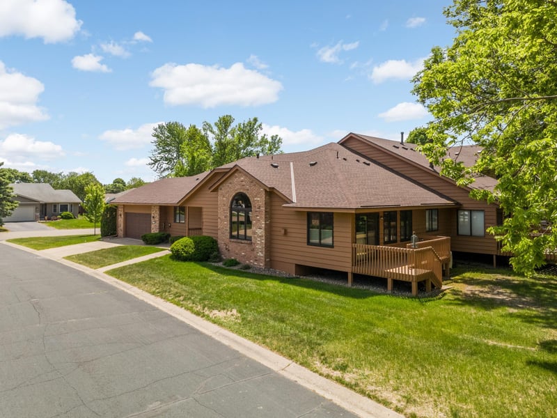 14629 Embassy Ave, Apple Valley, MN 55124