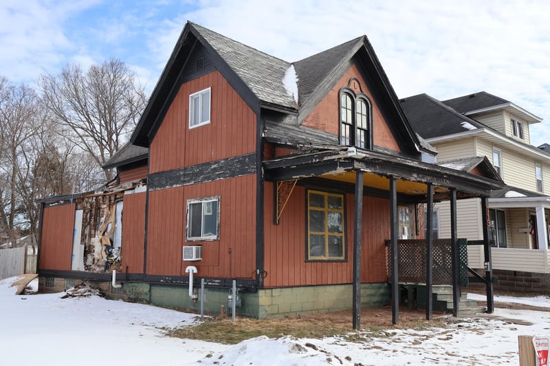 713 5th Ave, Eau Claire, WI 54703
