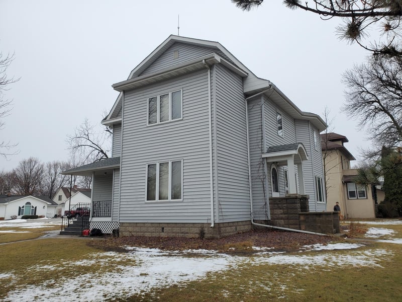 808 Adams Ave, Westbrook, MN 56183