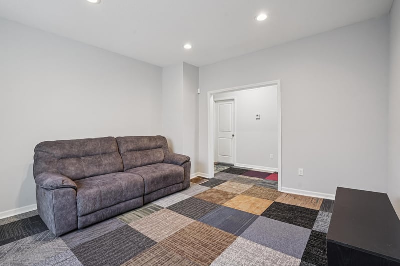2635 Colfax Ave N, Minneapolis, MN 55411