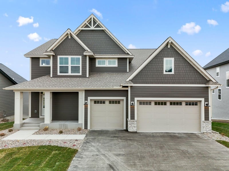 10184 Queensland Ln N, Maple Grove, MN 55311