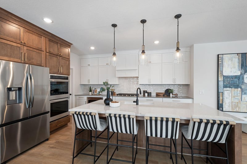 10184 Queensland Ln N, Maple Grove, MN 55311