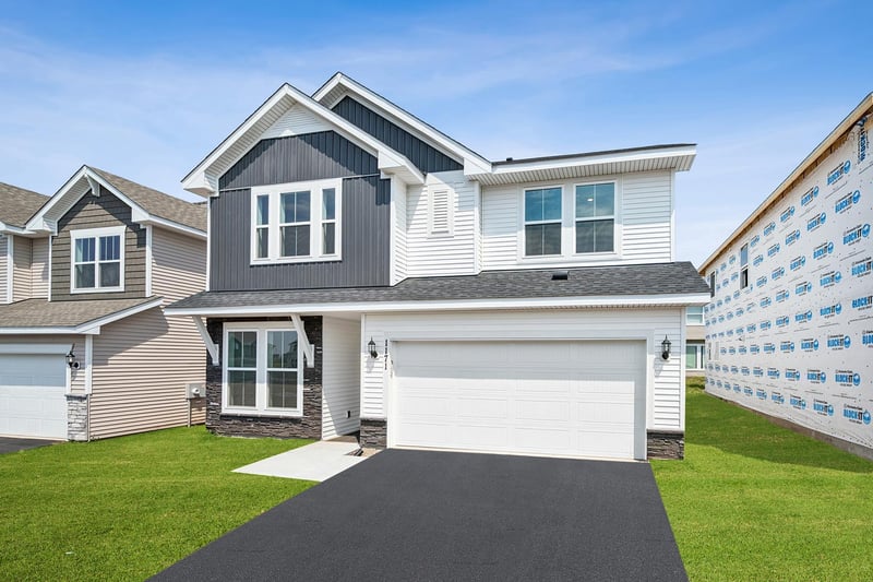 1131 151st St, Rosemount, MN 55068