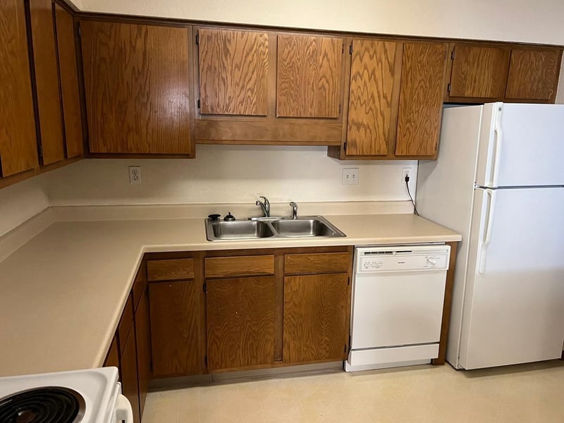 221 Grand Ave W #104, South Saint Paul, MN 55075
