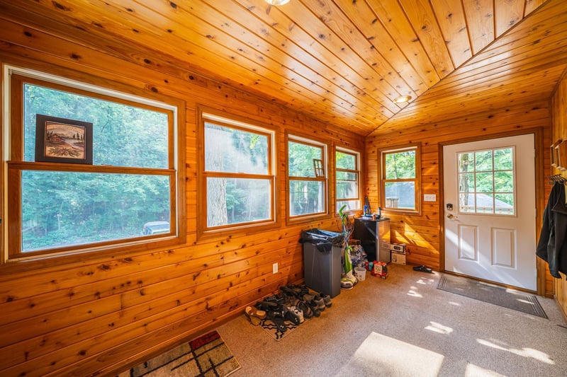 26355 Maplehurst Dr, Vergas, MN 56587