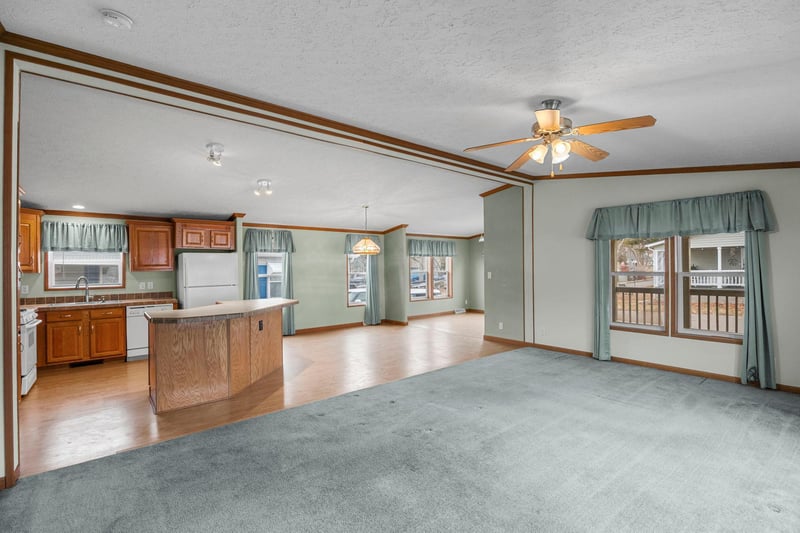 30160 Olinda Trl #118, Lindstrom, MN 55045