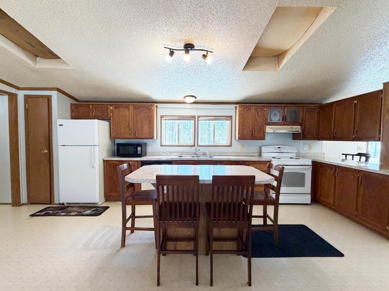2939 18 3/4 St, Rice Lake, WI 54868