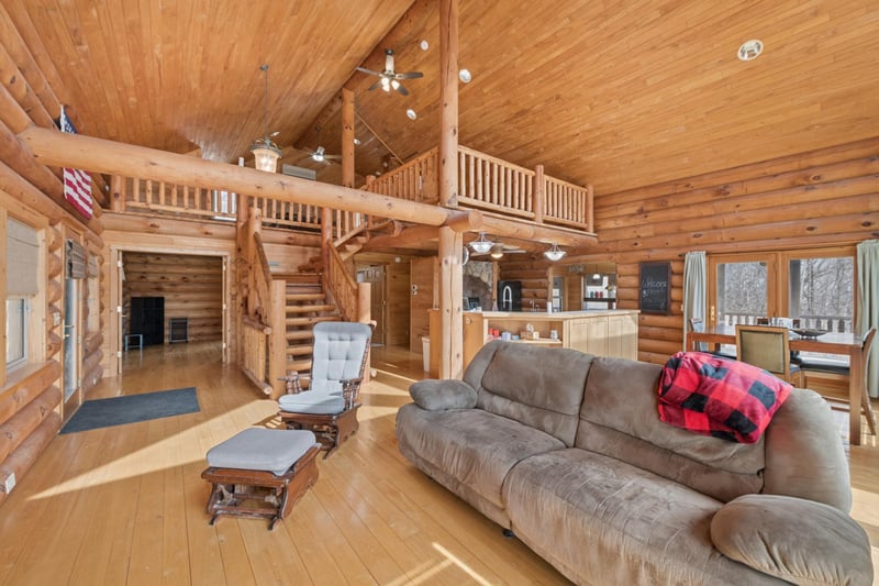 42615 Daisy Ave, Harris, MN 55032