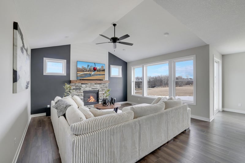 22165 Monroe St NW, Elk River, MN 55330