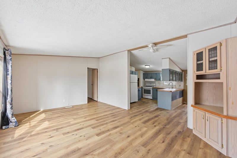 109 Hialeah St, Osceola, WI 54020