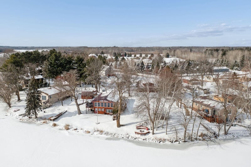 26158 Nelsons Rd, Mora, MN 55051