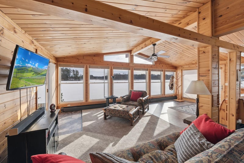 26158 Nelsons Rd, Mora, MN 55051