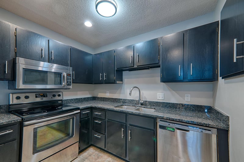 311 Pleasant Ave #404, Saint Paul, MN 55102
