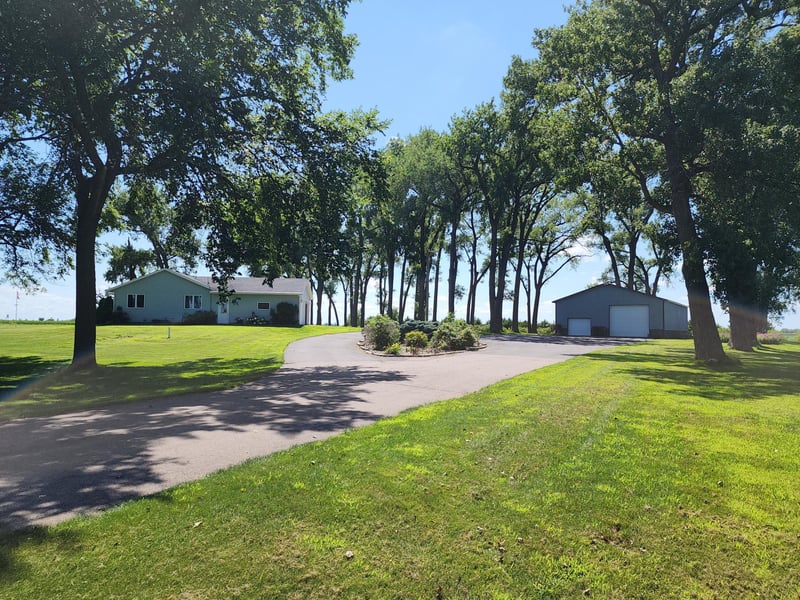 34907 790th Ave, Madelia, MN 56062