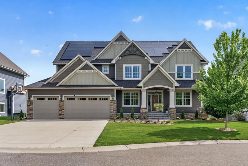 6030 Lanewood Ln N, Plymouth, MN 55446