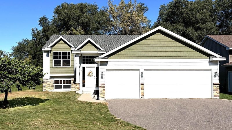 6208 39th Ave N, Crystal, MN 55422