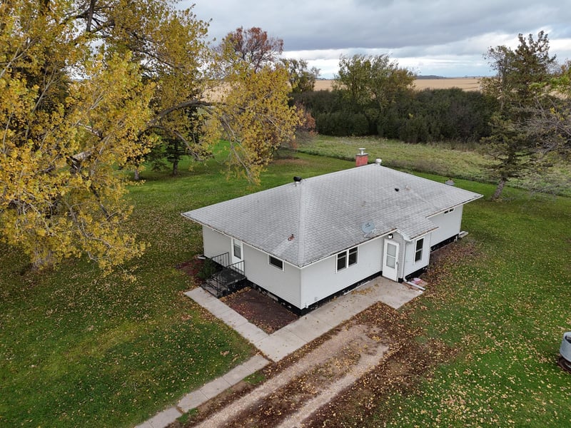 63501 300th St, Chokio, MN 56221