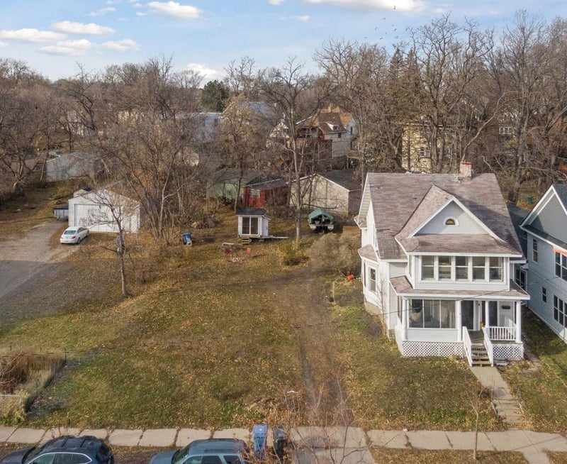 199 James Ave N, Minneapolis, MN 55405