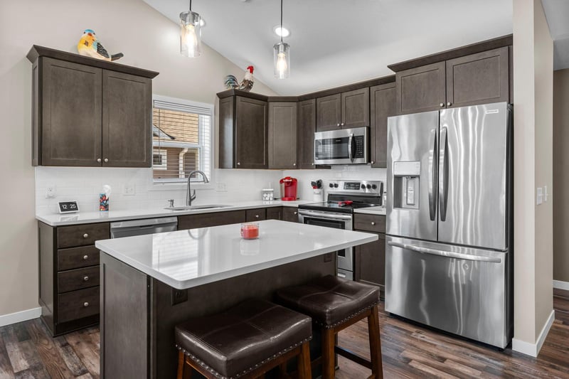 11115 183rd Lane Nw, Elk River, MN 55330