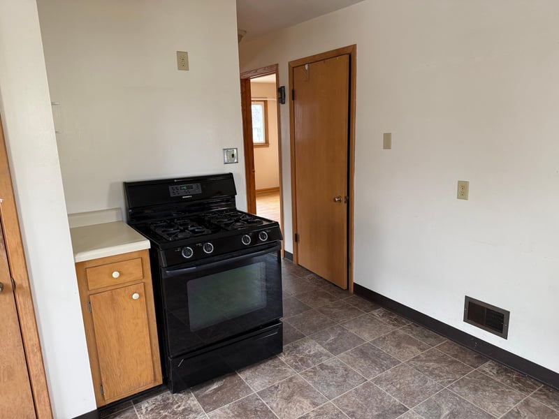 314 and 316 Pershing Ave N, New Prague, MN 56071