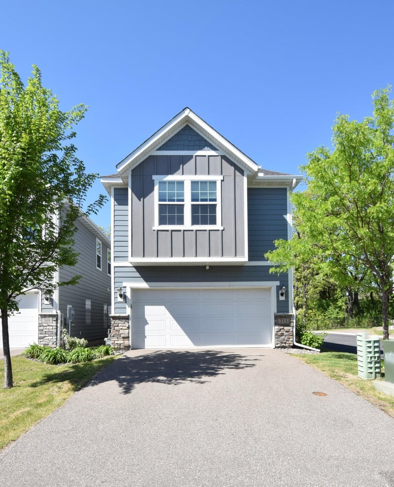 311 Rum River Way, Anoka, MN 55303