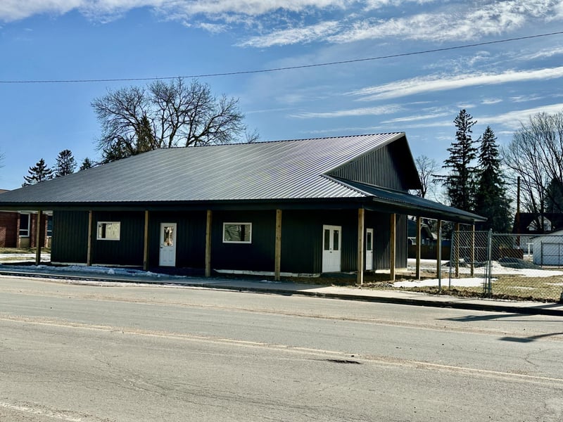 W5521 Main St, Sheldon, WI 54766