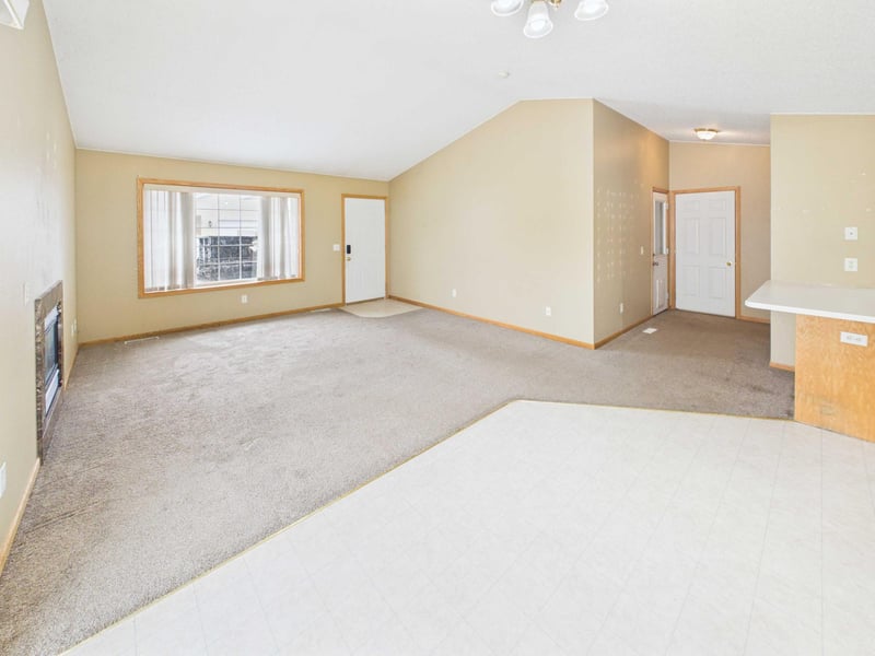 260 1st St SE, Avon, MN 56310