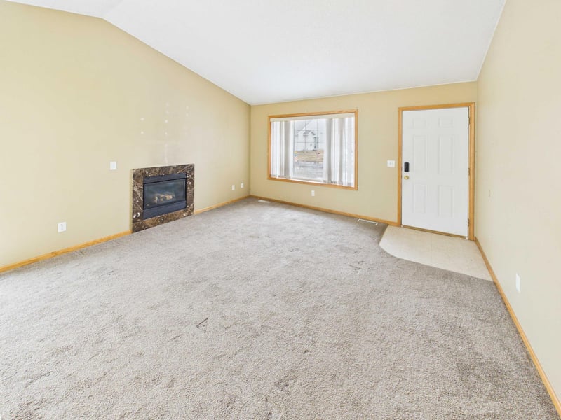 260 1st St SE, Avon, MN 56310