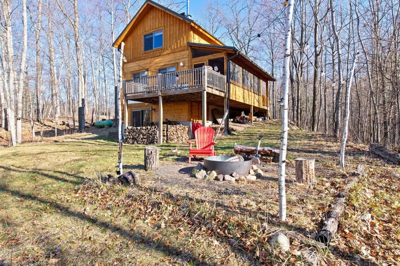 N8065 Wolf Ln, Hayward, WI 54843