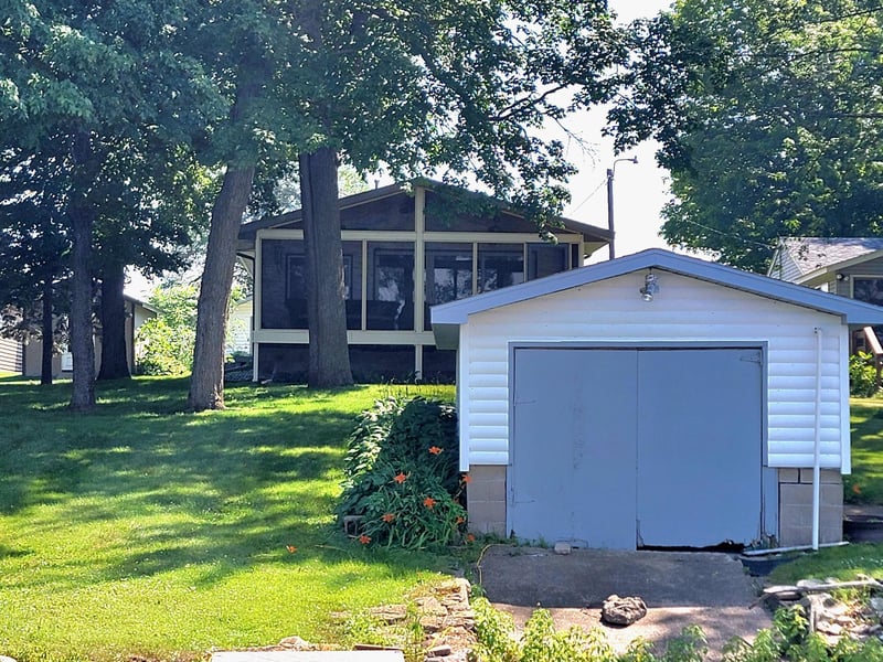 3454 Vista Rd, Isle, MN 56342