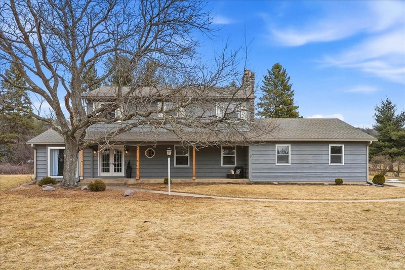 E4180 Woodfield Rd, Eau Claire, WI 54701