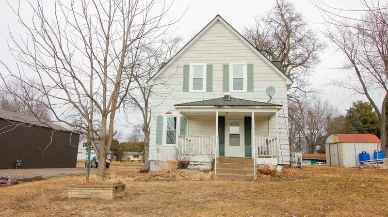 13263 Andrews Ave, Lindstrom, MN 55045