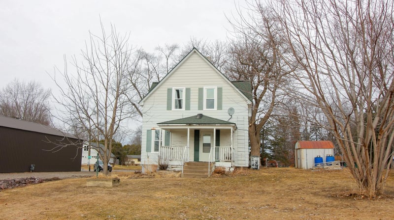 13263 Andrews Ave, Lindstrom, MN 55045