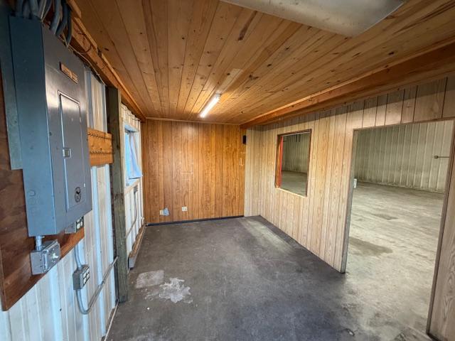 5626 Hwy 95 NW, Cambridge, MN 55008