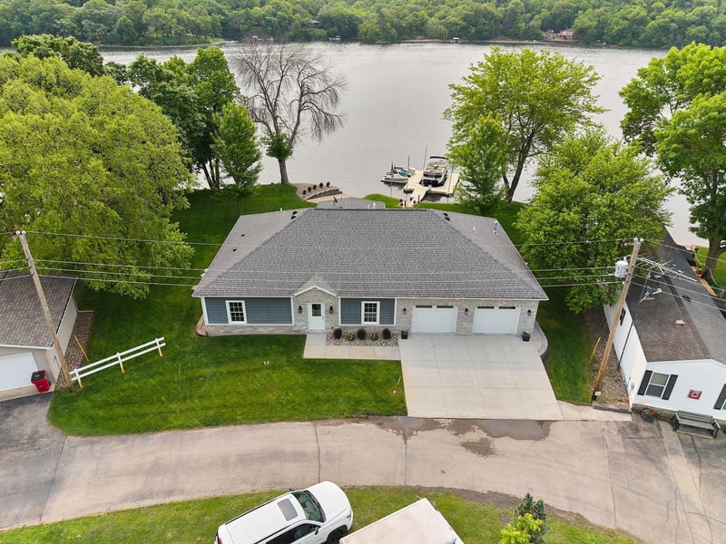 56814 402nd Ave, Mazeppa, MN 55956