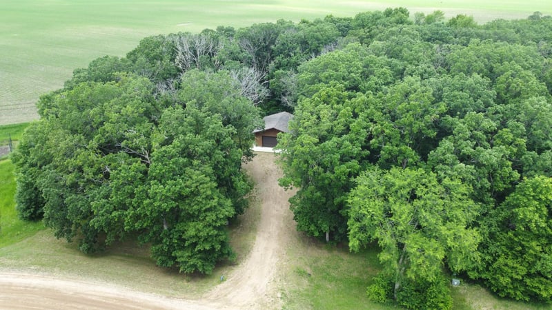 38653 Preserve Dr, Richville, MN 56576