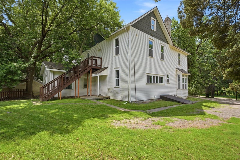 1667 Ames Ave, Saint Paul, MN 55106