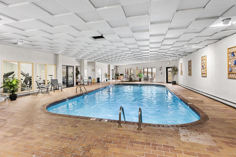 14601 Atrium Way #332, Minnetonka, MN 55345