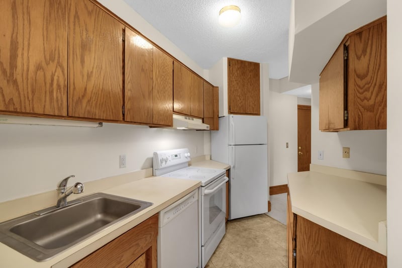 385 Laurel Ave #10, Saint Paul, MN 55102